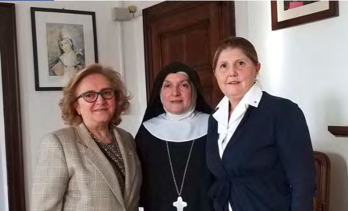 “Dalle donne per le donne”. Rotary Club Orta San Giulio per il rinnovamento del Laboratorio di Restauro Tessuti Antichi del Monastero Benedettino Mater Ecclesiae sull’Isola di San Giulio