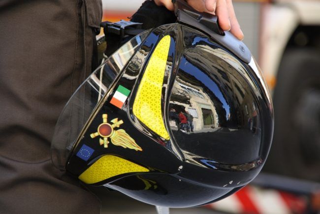 Arona: sabato 15 febbraio l'intitolazione della rotatoria ai caduti del Corpo Nazionale dei Vigili del Fuoco