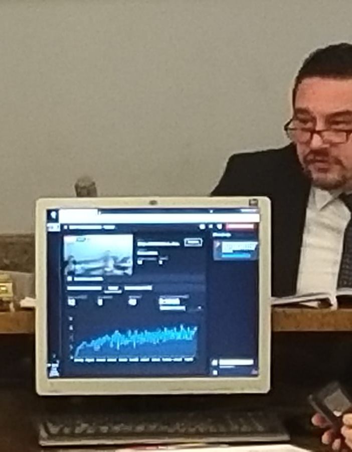 Bagarre in consiglio comunale. L’opposizione inchioda per due ore il sindaco e la maggioranza