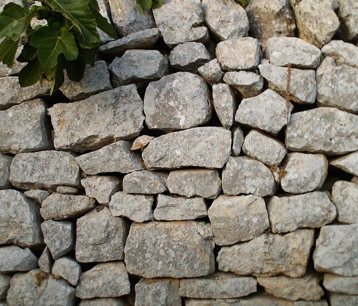 Muretti a secco e terrazzamenti: Uncem chiede alla Regione di individuare sul programma di sviluppo rurale delle risorse per la manutenzione e il rifacimento