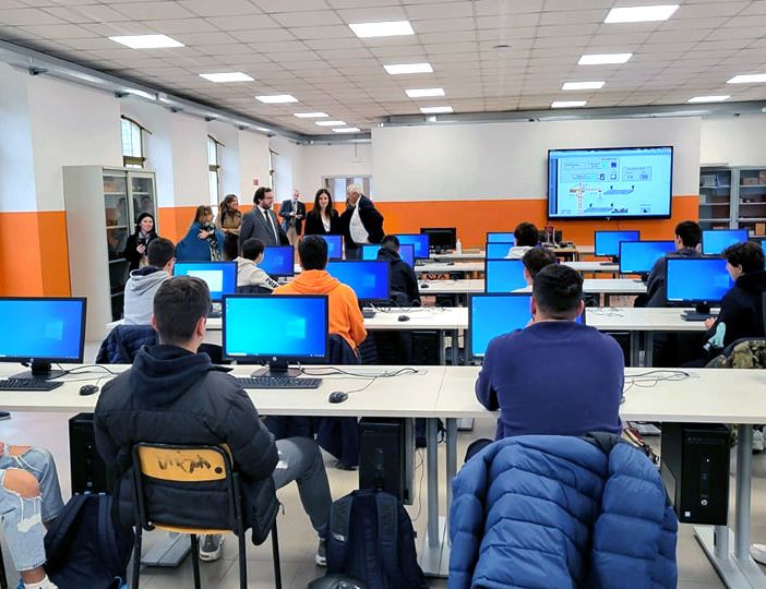 Inaugurato il nuovo laboratorio dell’Iti Omar