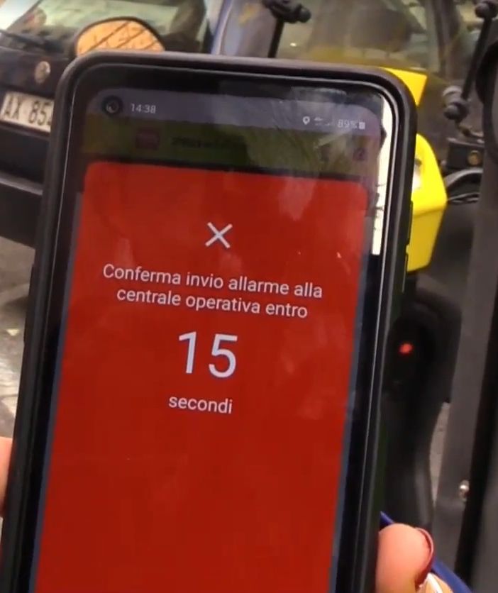 Poste italiane: a Novara portalettere più sicuri con la funzione sos dal palmare