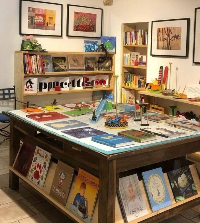 La Stanza dei Poeti, nuovo appuntamento ad Arona