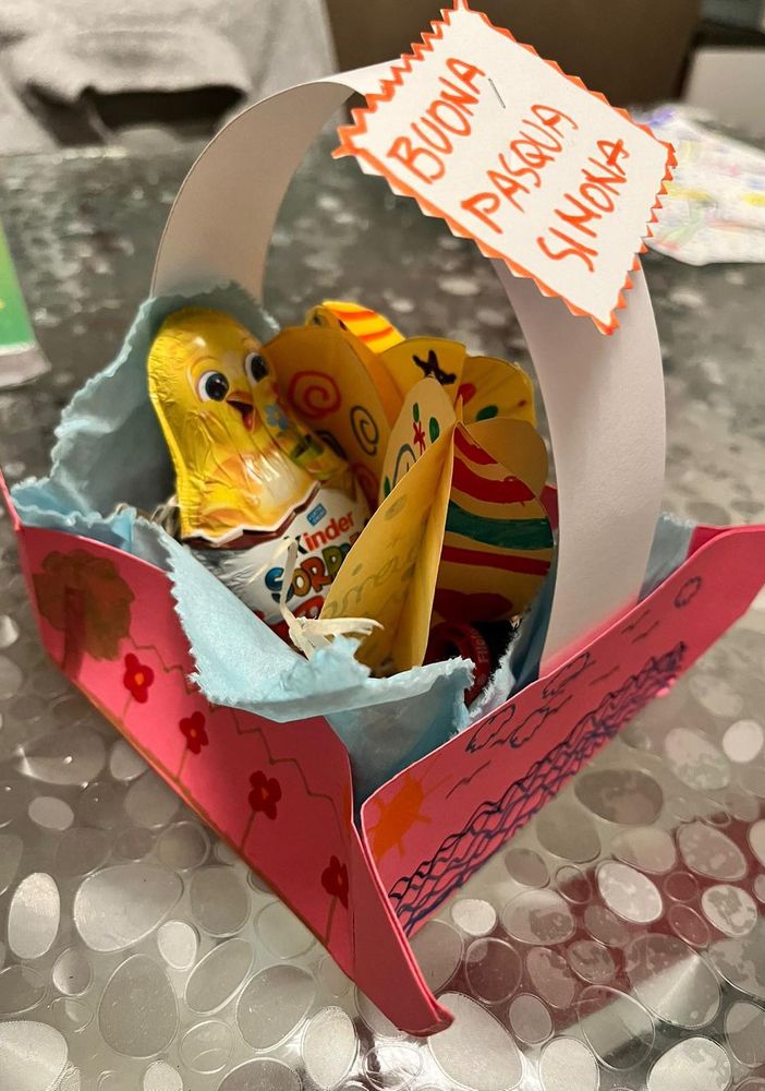Successo del laboratorio per bambini “L’allegra officina delle uova di Pasqua”