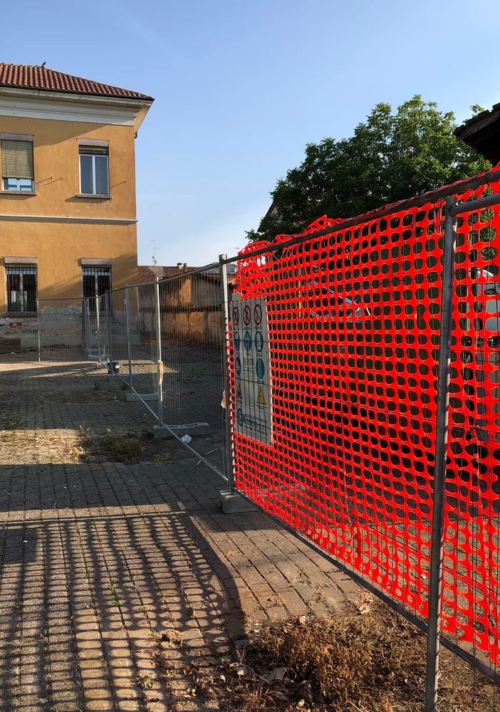 Verrà risistemato il parco delle ex scuole di Barengo