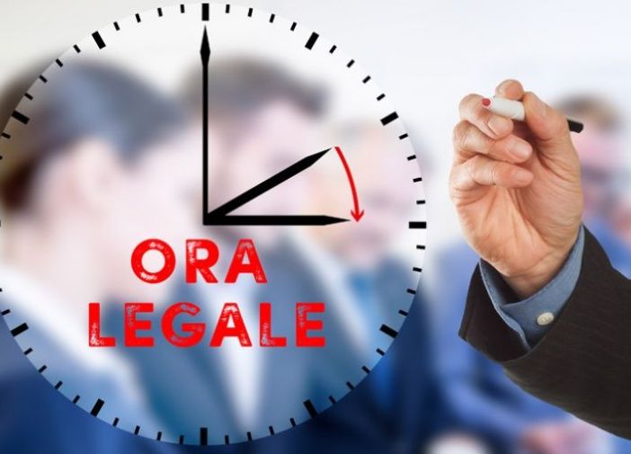 Questa notte torna l'ora legale