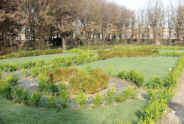 Il giardino all’italiana di Villa Cicogna cambia nome