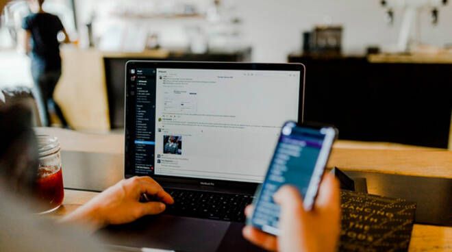 Divario digitale, nel Recovery 6,3 miliardi per reti a banda larga e 5G
