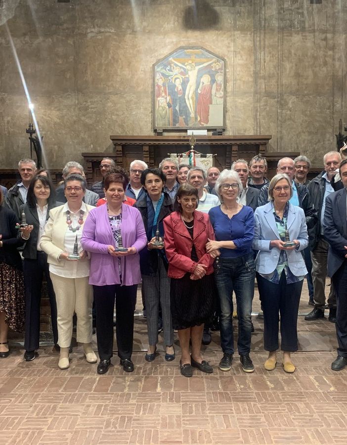 Cerimonia di premiazione dei Pensionati del Comune di Novara: un omaggio alla dedizione e al contributo alla città