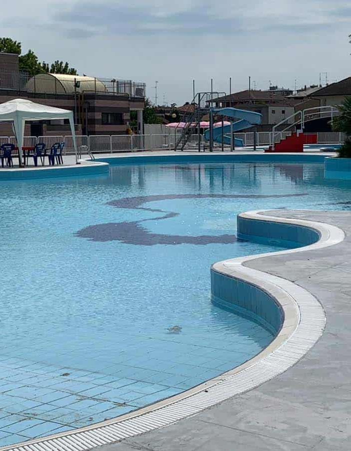 ‍Piscina comunale Trecate: approvato il progetto  per individuare l’affidatario del servizio