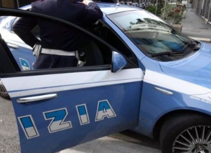 Uomo di 40 anni si barrica in albergo per evitare pagamento