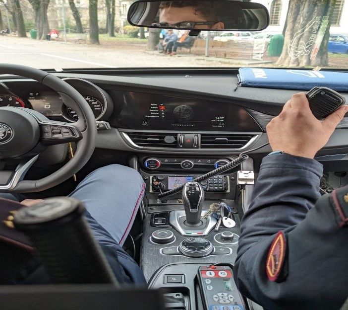 Arrestato in flagranza 24enne per spaccio di sostanza stupefacente