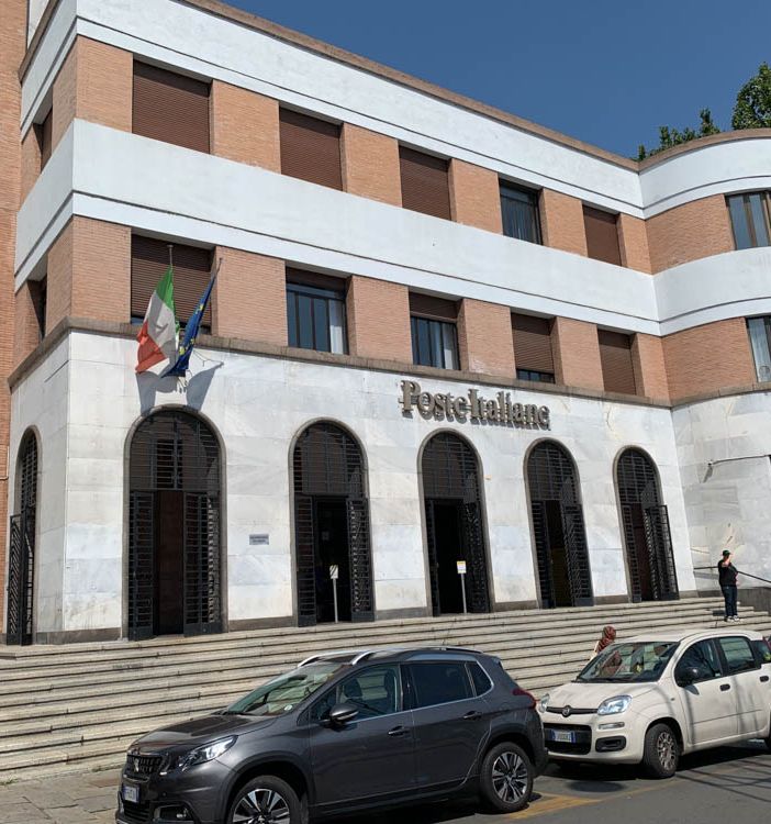 Poste italiane: in provincia di Novara da venerdì 1° dicembre saranno in pagamento le pensioni del mese comprensive di tredicesima