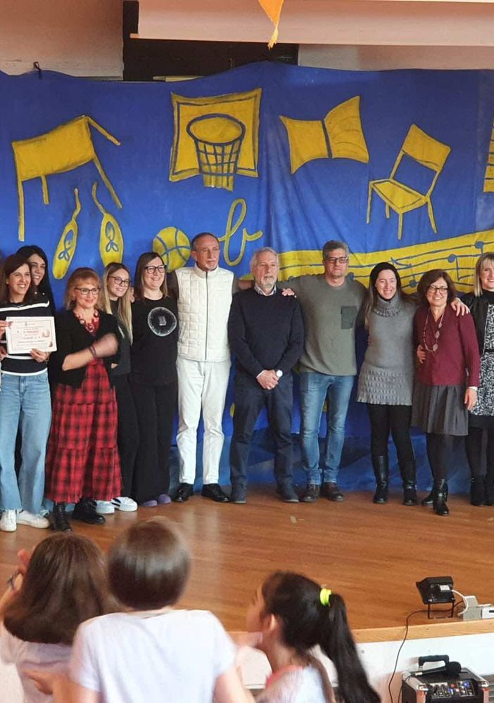 “Piccoli artisti crescono”: premiati gli alunni delle scuole primarie trecatesi