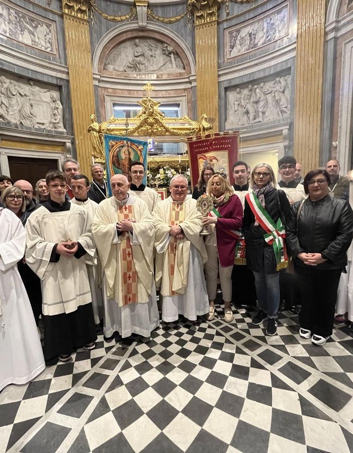 Partecipata la tradizionale processione dei trecatesi