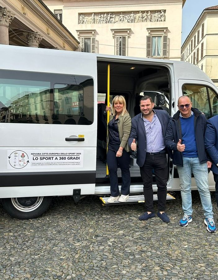 Inaugurato il pulmino per il trasporto degli atleti diversamente abili