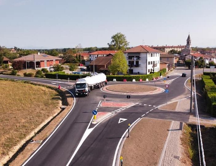 Proseguono i cantieri di Momo