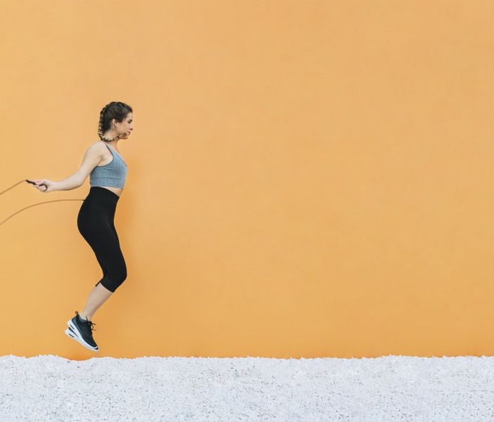 Come sviluppare la resistenza e la capacità respiratoria . Alla scoperta dei benefici di saltare la corda con Fab SMS