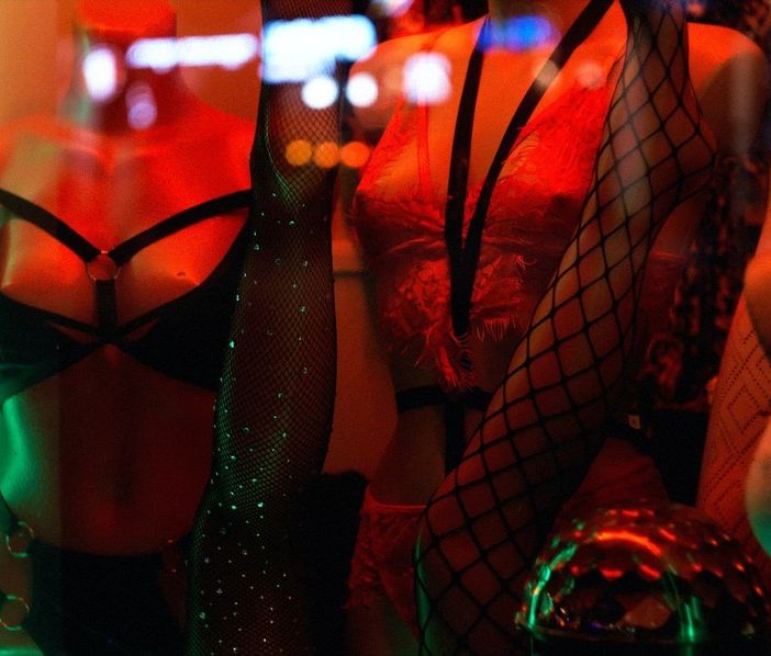 Riparti Piemonte, sexy shop esclusi dal bonus di 1.500 euro