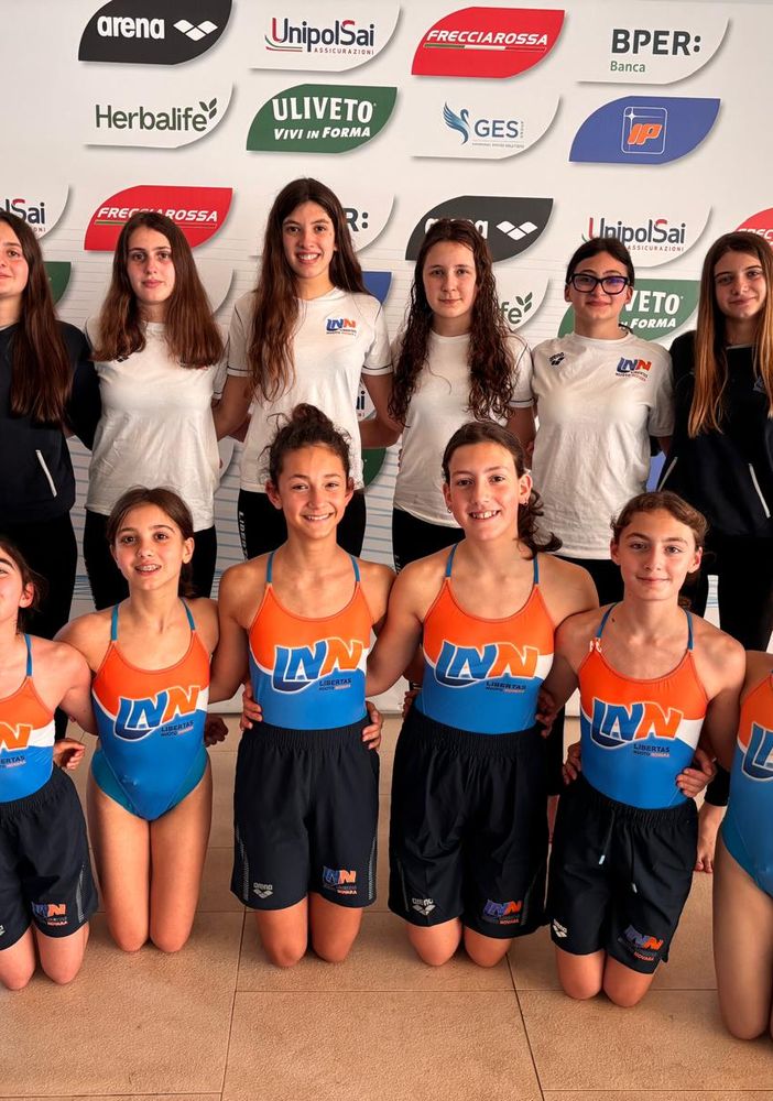 Le “Ondine“ della Libertas nuoto Novara in grande spolvero agli italiani primaverili