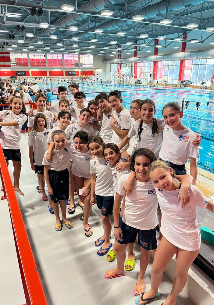 Libertas Nuoto Novara, due vittorie e sei podi per gli “esordienti A” al gran prix