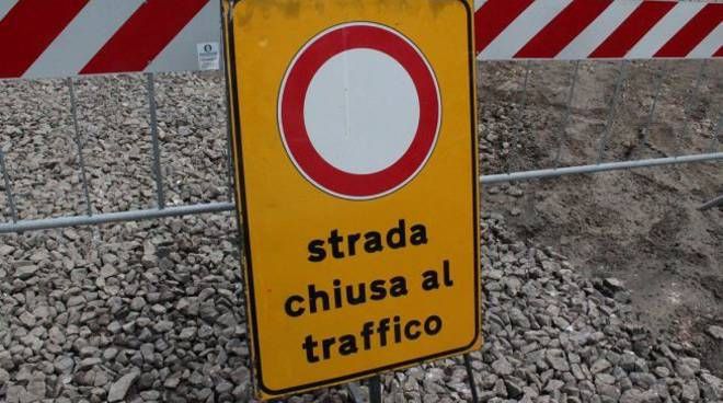 Disagi temporanei per gli automobilisti di Novara: chiusura di corso Risorgimento per lavori ferroviari