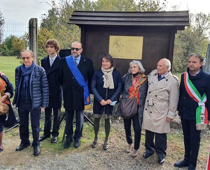 Galliate, una targa in memoria di Cristina Mazzotti sequestrata dalla ’Ndrangheta