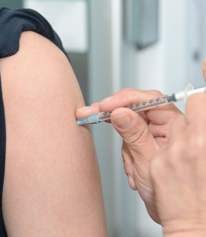 Vaccinazioni antinfluenzali e Covid-19 per pazienti senza medico a Cressa e Borgomanero