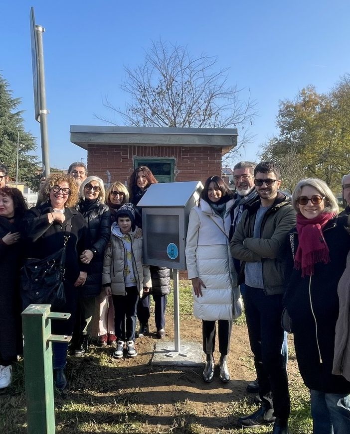 Novara: due nuove cassette di bookcrossing nei parchi cittadini FOTO