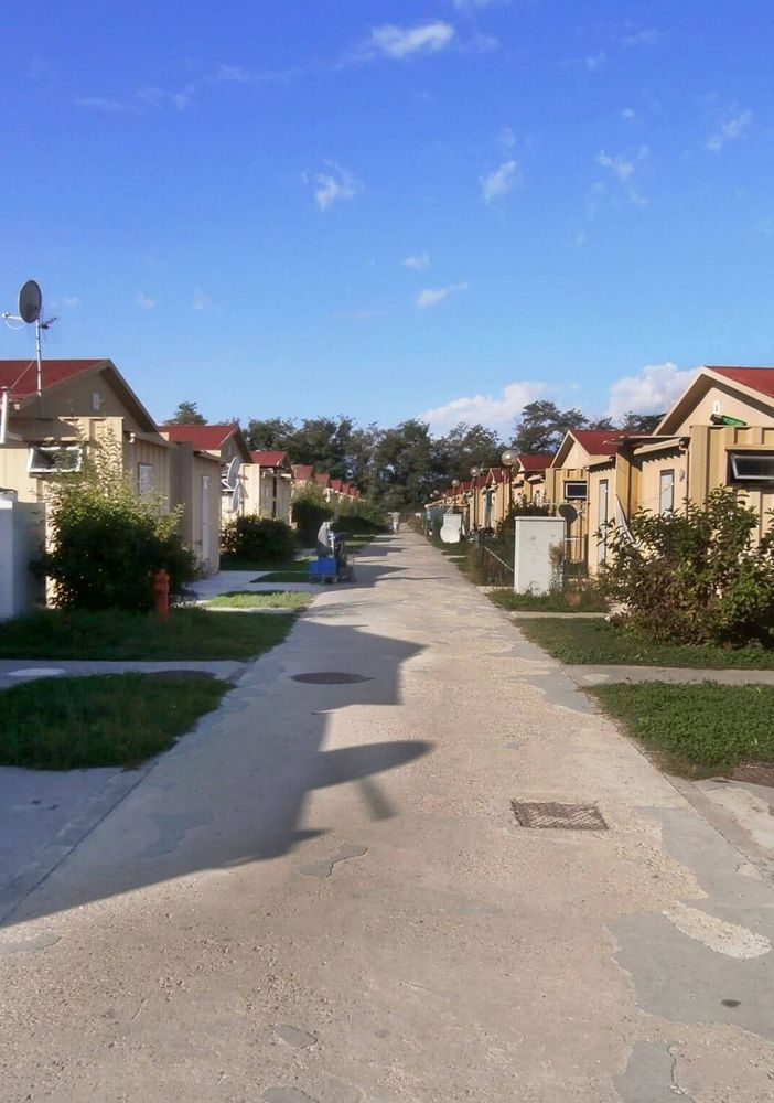 Sgombero Villaggio Tav Novara: anche l’ultima famiglia lascia il prefabbricato