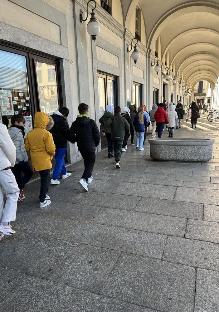 Una giornata educativa tra le mura del municipio di Trecate