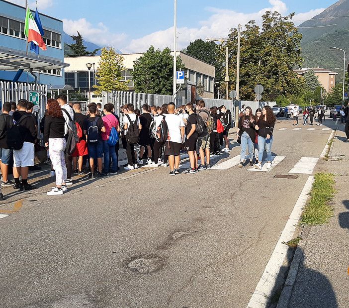 Prorogati in Piemonte i termini per l’iscrizione ai concorsi per le scuole