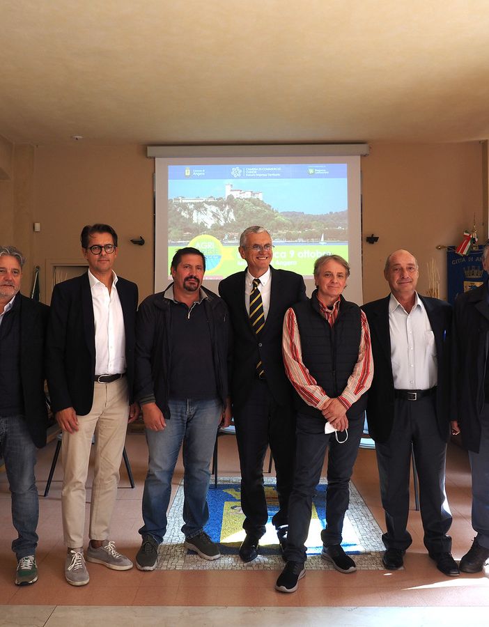Domenica ad Angera va in scena Agrivarese, la fiera agricola dedicata alle eccellenze del territorio