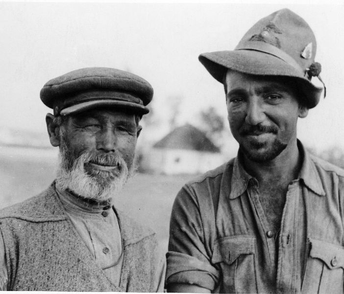 80 anni dopo la ritirata italiana di Russia riemerge l'unico diario fotografico del dramma