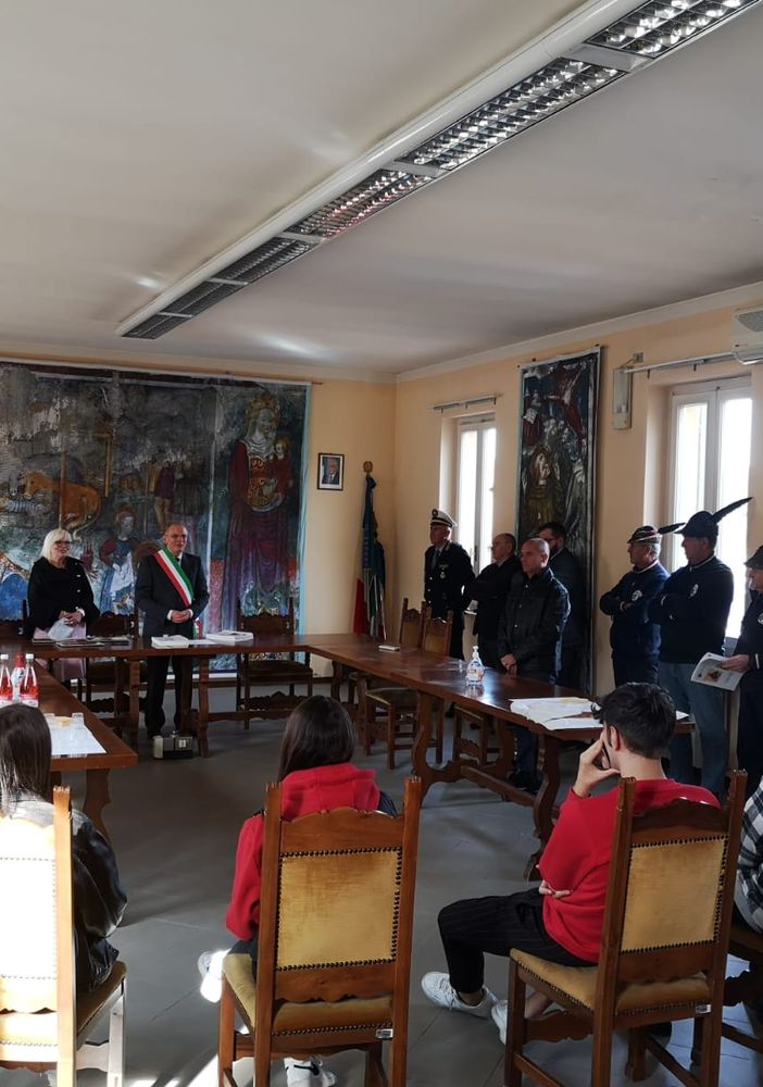 Ai Comuni di Briona, Caltignaga e Fara Novarese lo status di “Comune amico 2022 dell’associazione Toponomastica femminile”