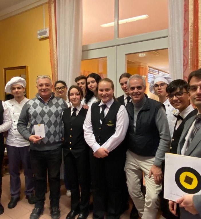 'Ispirazione Marchesi', anche il consigliere provinciale di Novara Laterza a pranzo all'Alberghiero Rosmini