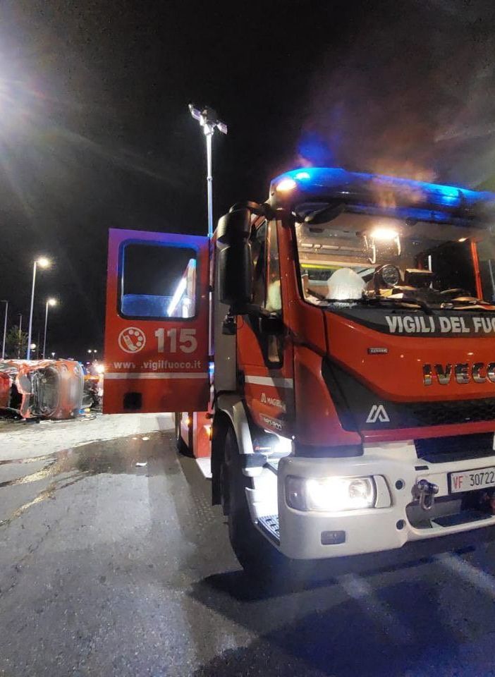 Incidente stradale a Trecate, un ferito grave