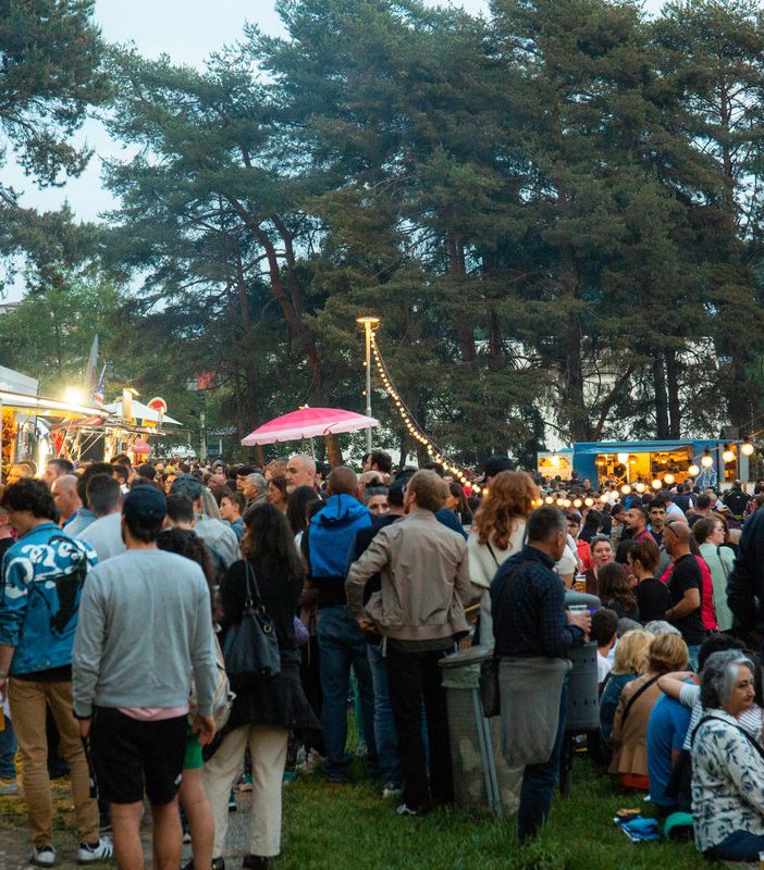 Novara in festa con l’evento tanto atteso di Rolling Truck Street Food Festival!