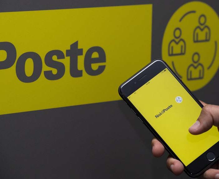 Ora il bollo auto si può pagare su sito e app delle Poste