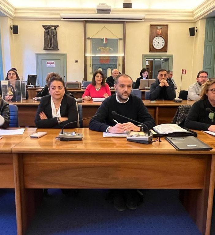 L’assemblea dei sindaci vota il bilancio a maggioranza con sei astensioni