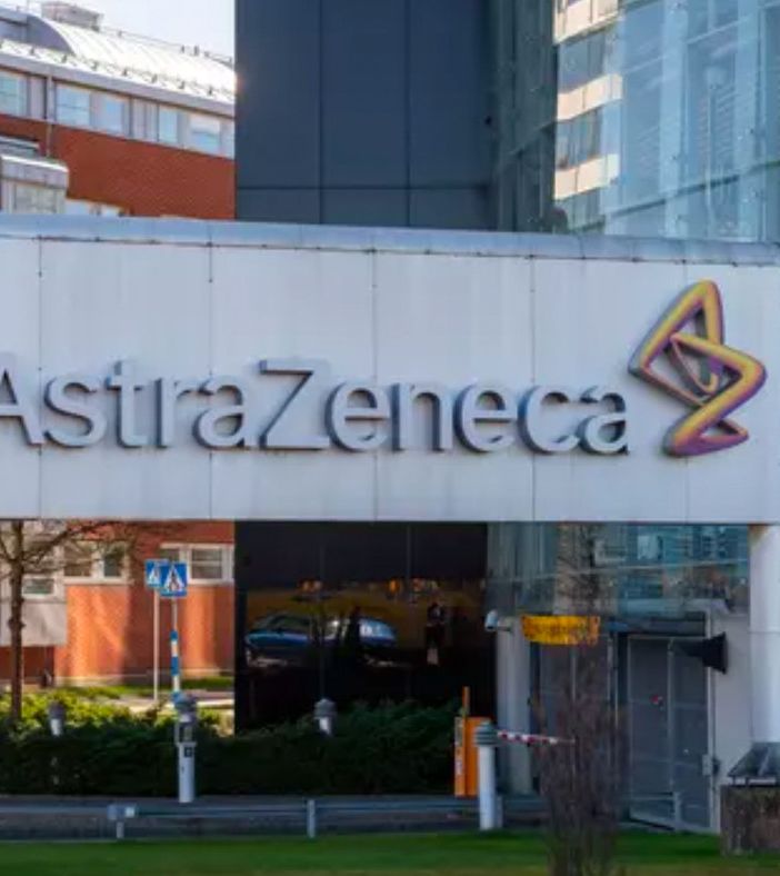 Vaccini, dissequestrate le 400mila dosi Astrazeneca del lotto incriminato ABV5811