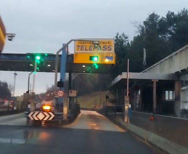''Sconcertanti gli aumenti delle tariffe autostradali''