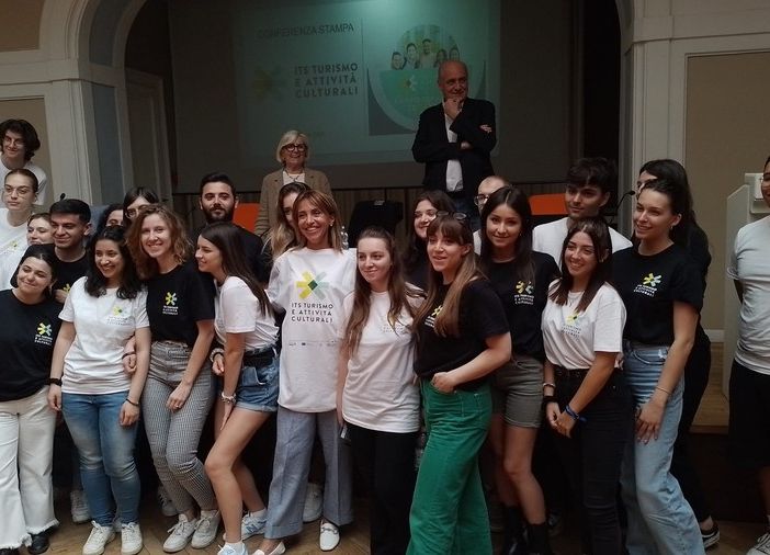 Il turismo piemontese cerca 30mila professionisti: &quot;Serve un effetto masterchef per il settore&quot;