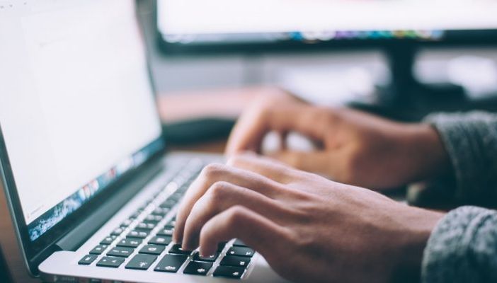 Cyber guasto mondiale, tilt da banche a aeroporti. Microsoft: &quot;Soluzione imminente&quot;