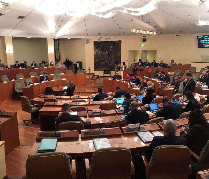 Regione, istituzione dei sottosegretari: iniziati i lavori in Aula