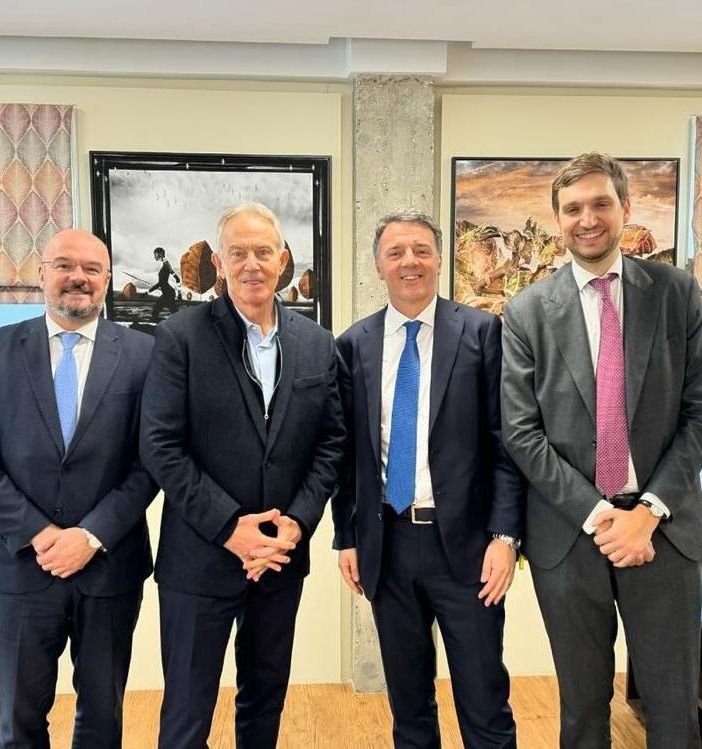 Il senatore Enrico Borghi a Londra per un incontro con Tony Blair: &quot;Faro del riformismo mondiale&quot;