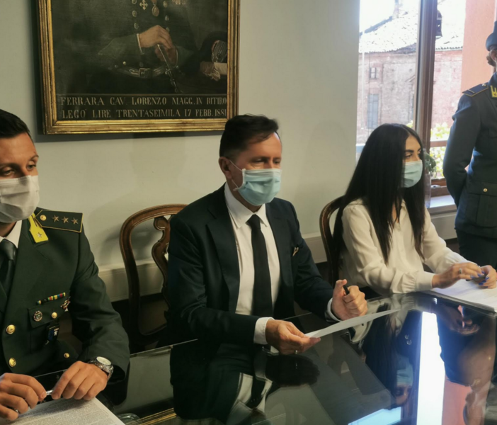 Frode fiscale nel settore della logistica: 3 arresti e 20 indagati e 30 milioni sottratti al fisco