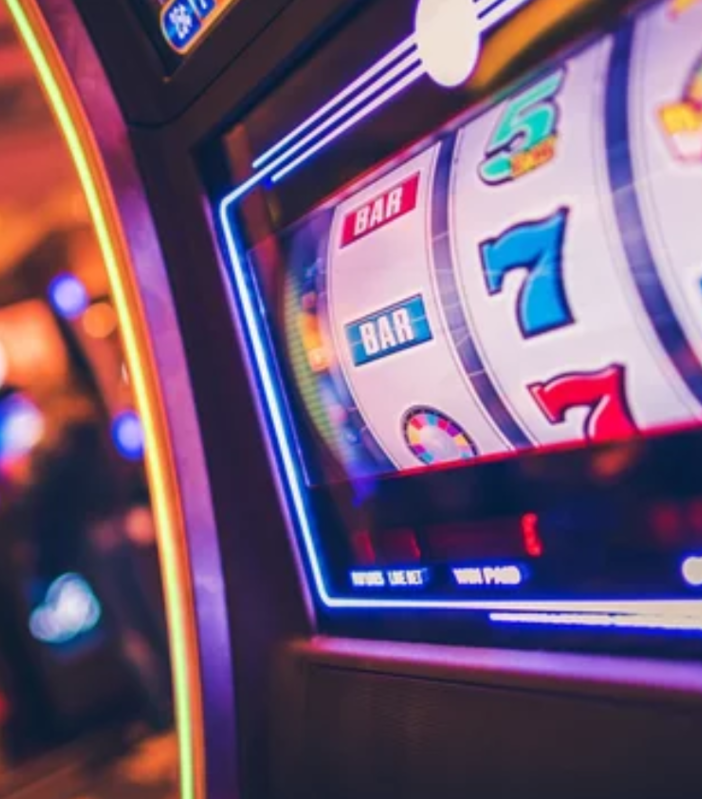 Ludopatia, il M5S regionale: &quot;Azzerati i fondi, dal Centrodestra un'altra strizzata d'occhio alla lobby del gioco d'azzardo&quot;