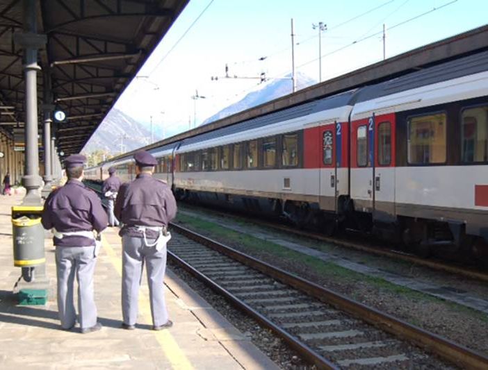 Piemonte e Valle d’Aosta, &quot;Stazioni sicure&quot;: 743 persone controllate, 259 bagagli ispezionati e 12 sanzioni