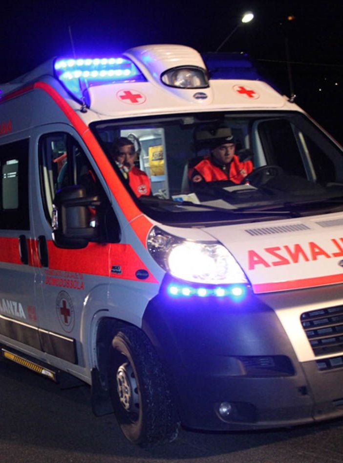 Donna travolta e uccisa da un treno a Meina